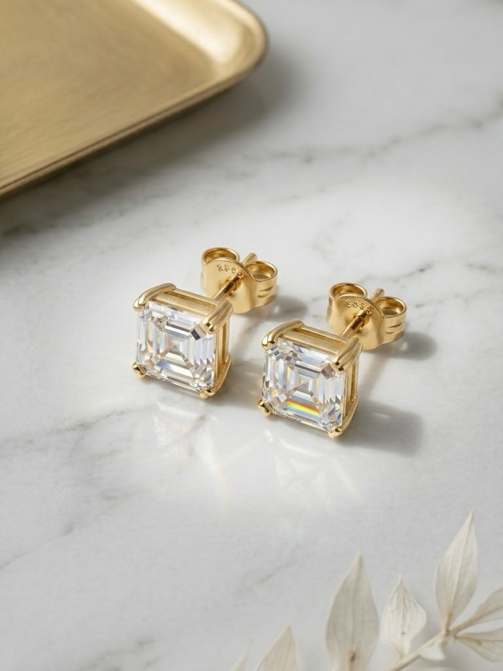 S925 Minimalist Moissanite Asscher Cut Square Studs